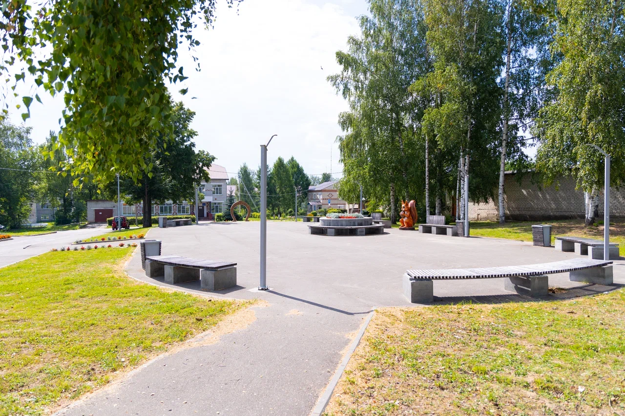 Площадь Труда